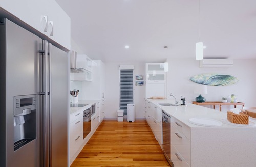 Black Head Casa | Sand may brush off your feet but memories at The Coast House last forever.