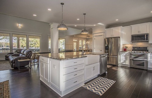 Lake Oconee Casa | Sandy Cove Lake House - Patio, muelle y playa de arena natural @ ¡Nuevo hogar!