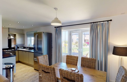 Filey Cabaña | Impresionante casa de campo con balcón y vistas al mar