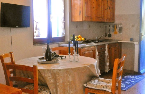 Sant' Andrea Apartamento | Sant'Andrea pequeña casa azul