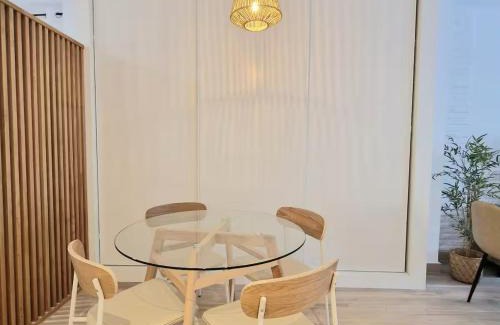 San Carlos-Tartessos Apartamento | Santa Justa Premiun Suites Sevilla