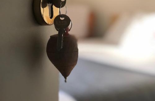 Sant Pere de Torelló Hotel | Santuario De Bellmunt