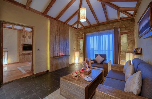 Pokhara Hotel | Sarangkot Mountain Lodge