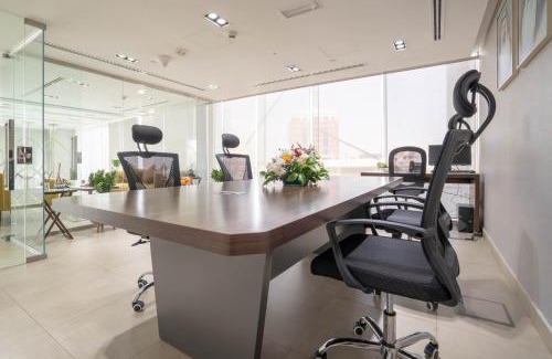 Khalifa City Hotel | Saray Deluxe Hotel Apartments