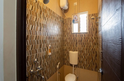 Singanallur Hotel | Sarvam Serviced Apartment