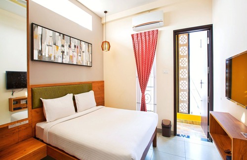 Singanallur Hotel | Sarvam Serviced Apartment