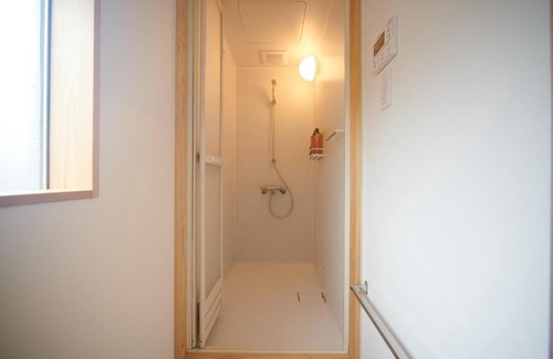 Sasayama Hotel | "Sasayama Jyokamachi Guest House KURIYA Semi Double Bunk Bed Cabin for 2-4 Pax - Vacation STAY 91845 "