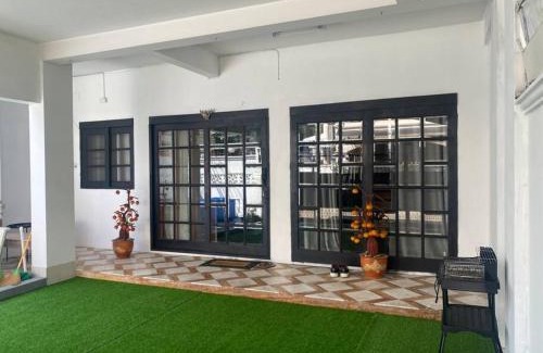 Thung Wat Don Villa | Sathon輕軌附近市中心5房獨棟全明屋各大景點附近