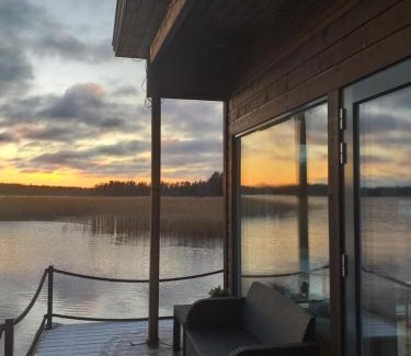 Kirkkonummi Alquiler De Eote | Saunaboat Haikara