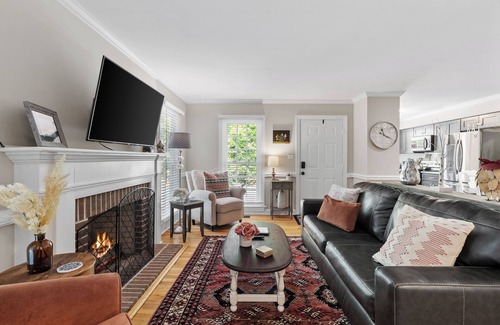 Elizabeth City Casa | Savor the Sweetness of Sugar Pea!