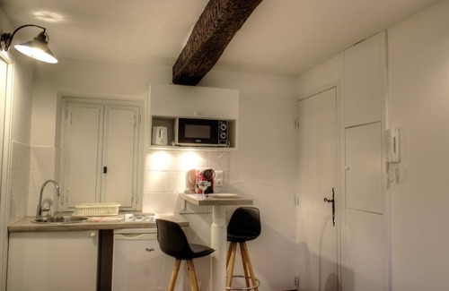 Chateauneuf-Grasse Casa | Savory - Châteauneuf-Grasse