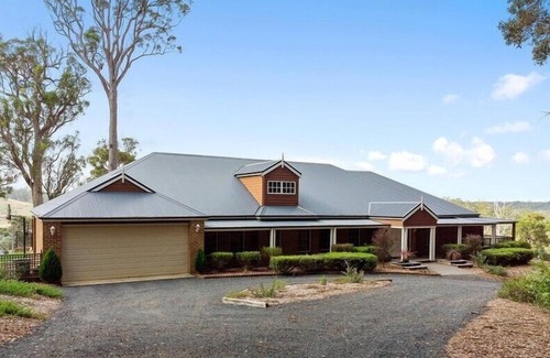 Quinninup Casa | Scarlet Woods Big House (minimum 3 night stay)