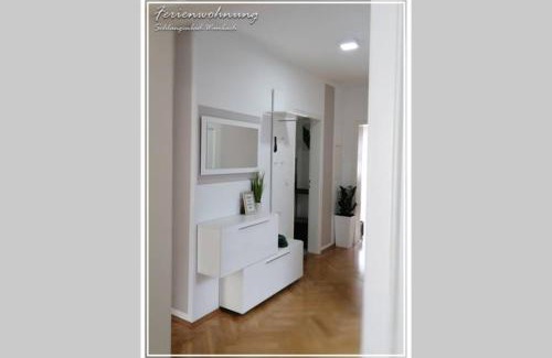 Schlangenbad Apartamento | Schöne 4-Zimmerwohnung, Schlangenbad bei Wiesbaden/Mainz/FFM