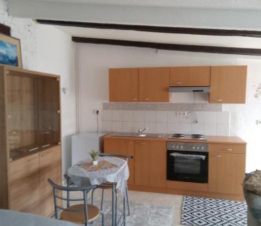 Fraulautern Apartamento | Schönes Studio Appartment