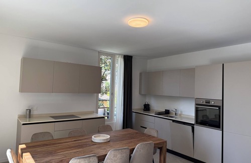 Locarno Apartamento | Schloss Locarno