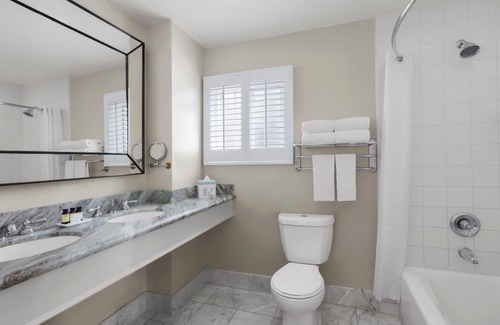 Village of La Jolla Hotel | Scripps Inn La Jolla Cove