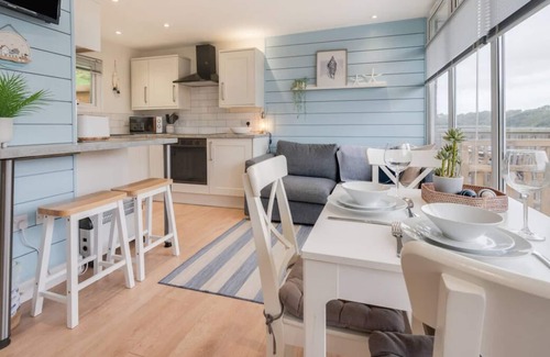 Mumbles Chalet De Esquí | Sea Breeze in the beautiful Swansea