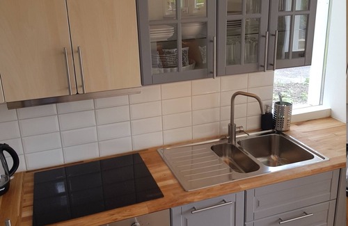 Akersberga Cabina | Sea Cottages -7: The Hillside Seacottage