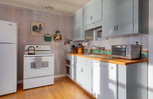 Marshall Casa | Sea Mist - Casa de campo de 2 habitaciones sobre el agua con jacuzzi