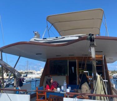 Madliena Alquiler De Eote | Sea Panther