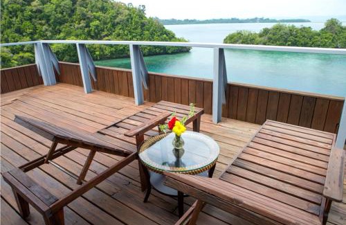 Malakal Island Complejo | Sea Passion Hotel