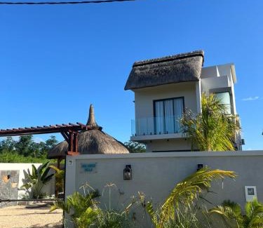 Pereybere Villa | Sea Rock Villa