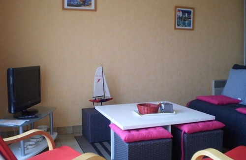 Etel Apartamento | VISTA AL MAR Y BAR DEL HOTEL CERCA DE PLAYAS Y TIENDAS