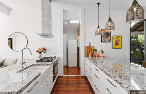 Cottesloe Casa | Sea View House - 250m to beach + golf course views