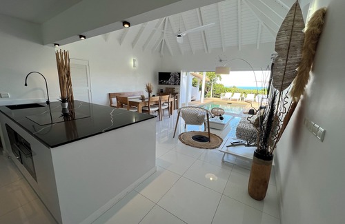 Anse de Lorient Villa | Vista panorámica al mar, muy tranquila, muy privada sin vecinos