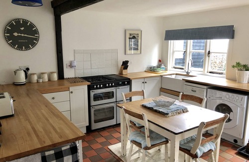 West Mersea Cabaña | Casa de cuatrocientos años con características originales y comodidades modernas.