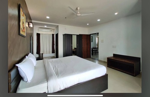 Daman Hotel | Seaface Properties