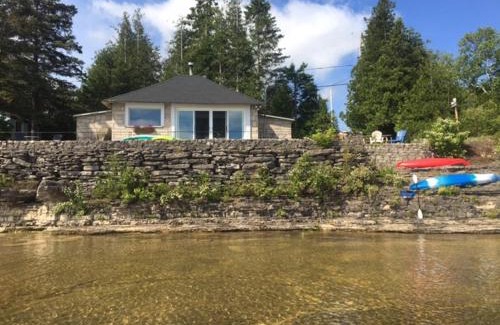 Lion's Head Casa | Seafari Stone Cottage - Georgian Bay
