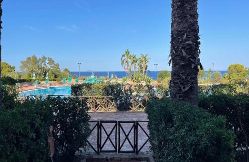 Milianni Apartamento | Seafront apartment in Finale