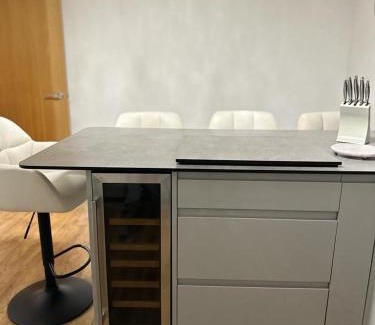 Blandford Saint Mary Casa | Seahaven in Sandbanks