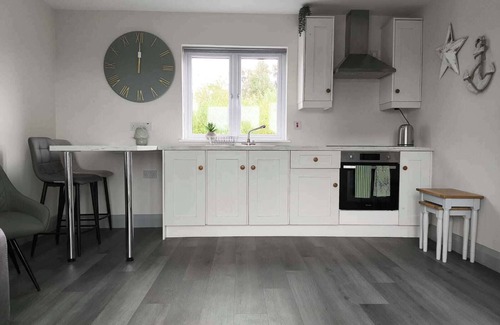 Keadue Apartamento | Seaside Apartment- Sligo- Pet Friendly