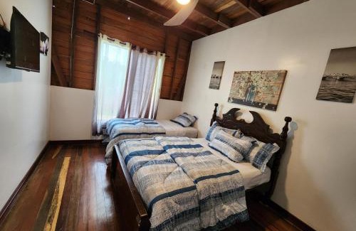 Ciudad de Belice Hotel | Seaside Chateau Resort