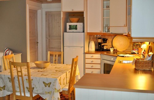 Tonsberg Apartamento | Seaside Comfort with Terrace - Business and Leisure Friendly