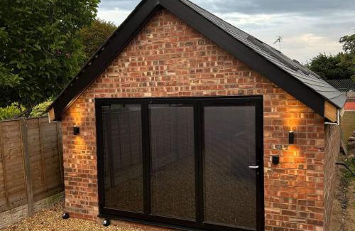 Birkdale Casa | Seaside Cottage Escape in Southport