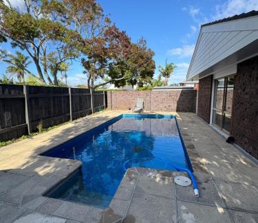 Sunnyhills Villa | Seaside Luxury 4bedroom House