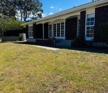 Sunnyhills Villa | Seaside Luxury 4bedroom House