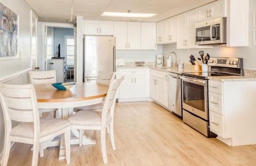 Litchfield by the Sea Hotel | Seaside Retreat