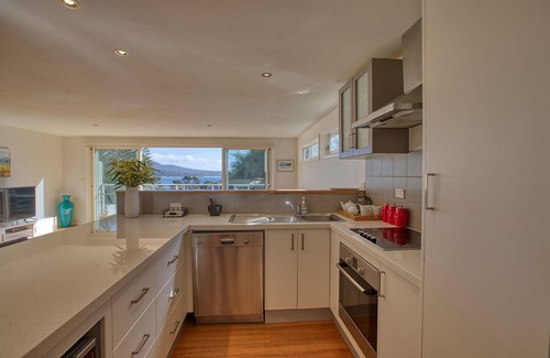 Binalong Bay Casa | Seaview Apartment