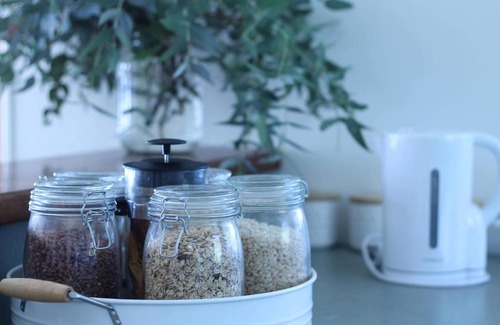 Mokau Cama Y Desayuno | Seaview Cottage