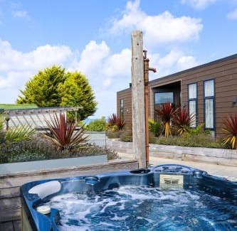 Dulas Casa | Seaview Lodge Anglesey