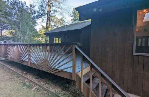 Hopatcong Casa | Secluded 6br Home 1min from Lake's State Park