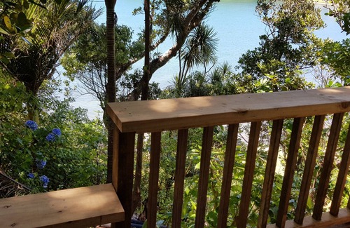 Tutukaka Cabina | Refugio frente a la playa de Bach Hut