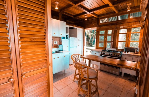 Parlatuvier Cabaña | ~ Bay View ~ Cottage ~