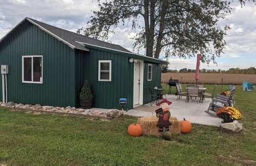 Berrien Springs Cabina | Secluded Country Cabin