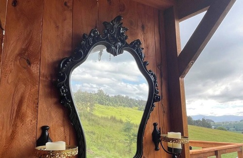 Lilydale Alquiler De RV | Secluded off grid romantic hideaway with stunning views