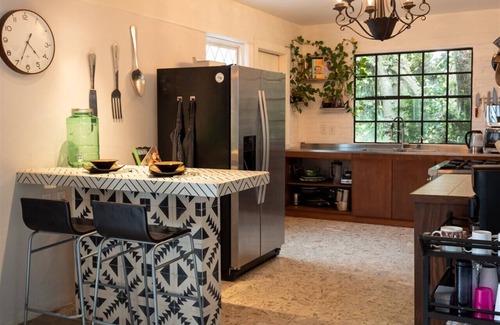 Tepotzotlán Casa | Ranch Getaway w/ Jacuzzi, Basketball & Ping Pong